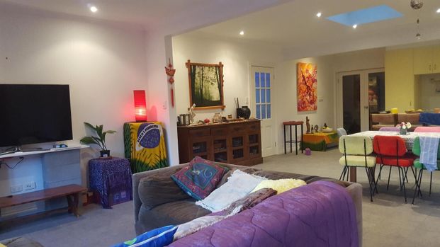 Brunswick East - Photo 1