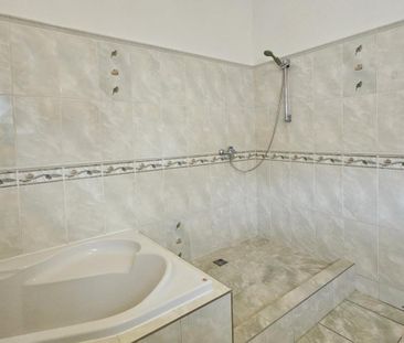 Pronájem bytu 1+1 70 m2 - Photo 2