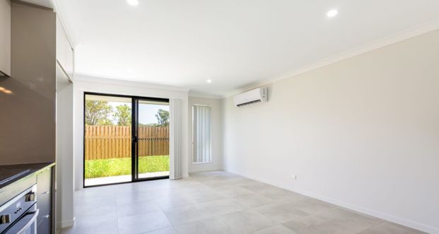 2/22 Jezebel Street, Rosewood QLD 4340 - House For Rent - $360 | Domain - Photo 1