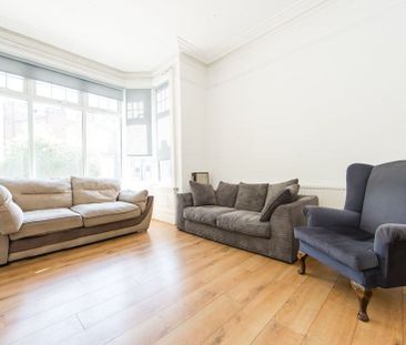 Claremont Villas, Hyde Park, Leeds - Photo 2