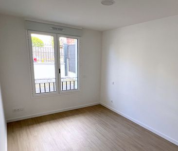 Location Appartement 3 pièces 68m² - Photo 4