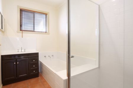 5 Wicklow Street, Pascoe Vale VIC 3044 - Photo 4