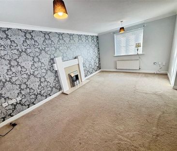 3 bedroom semi-detached house to rent - Photo 2