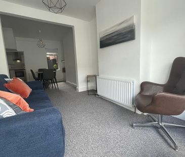 57 Ardenvohr Street, Belfast, BT6 8NB - Photo 2