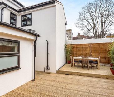 House share to rent - Photo 1