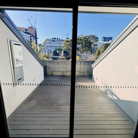 3 bed 2.5 bath - Photo 1