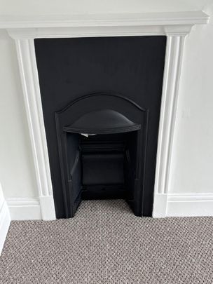 3 bedroom end of terrace house to rent - Photo 1