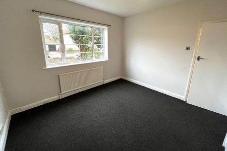 Sandringham Drive, Leeds - Photo 4