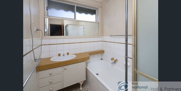 5 / 6 MacPherson Street, Dandenong - Photo 1