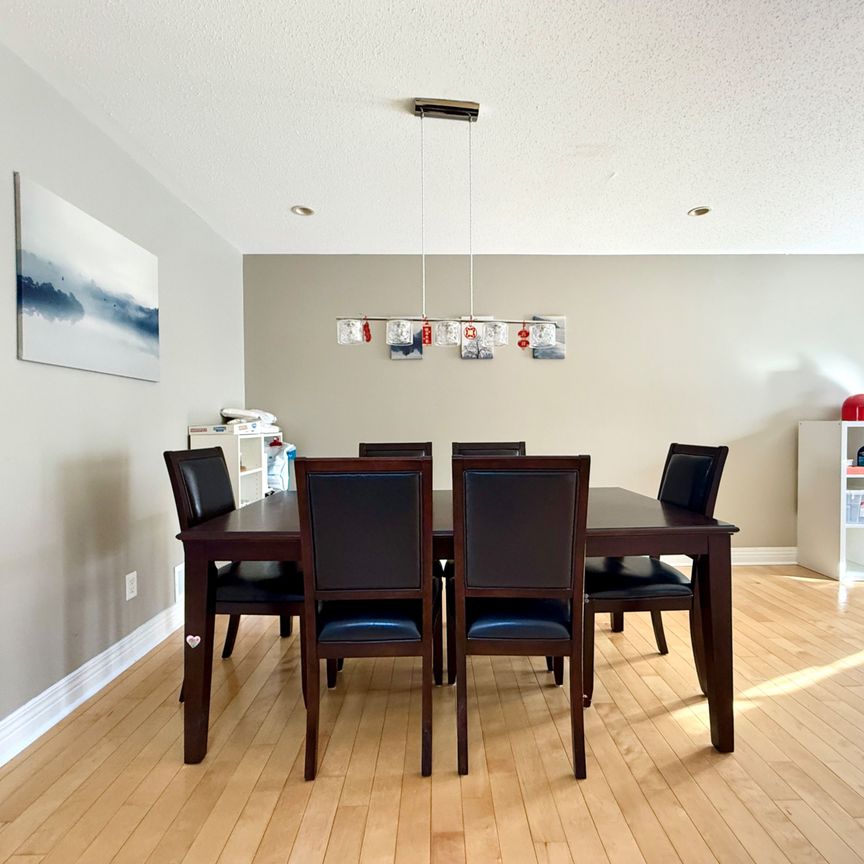 For Lease - 40 Huntcliff Place, Barrhaven, Ontario - Photo 1