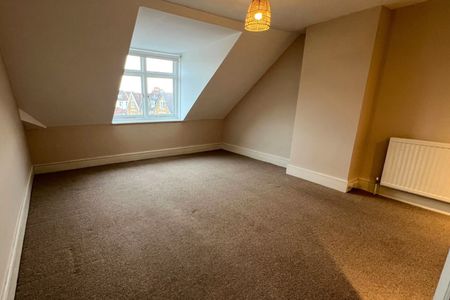 3 Bed Flat, Hurle Crescent, BS8 - Photo 3