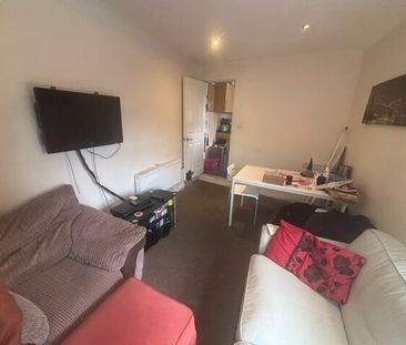 Loughborough Road, Nottingham, West Bridgford - Photo 1