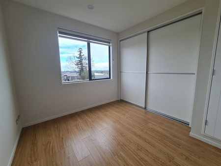 Maintenance Free 2 Bedroom Home - Photo 3