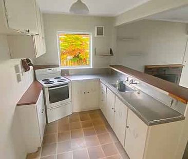 3 Bedroom home in a great location - Photo 2