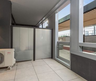 519/259 Normanby Road, South Melbourne, VIC, 3205 - Photo 6