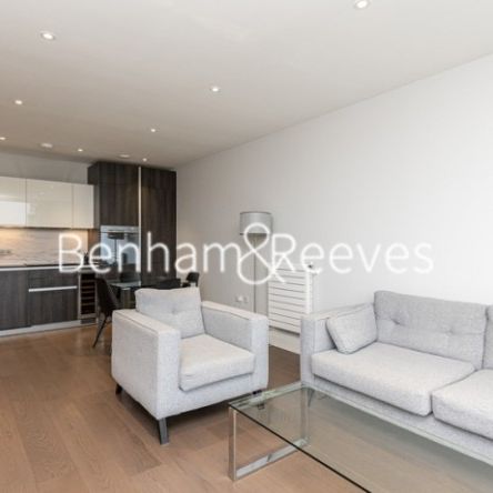 2 Bedroom flat to rent in Queenshurst Square, Kingston Upon Thames, KT2 - Photo 1