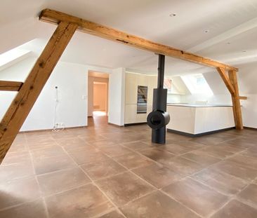 Zauberhafte 3.5-Zimmer-Wohnung mit Châlet-Chic im Dorfzentrum von B... - Foto 2
