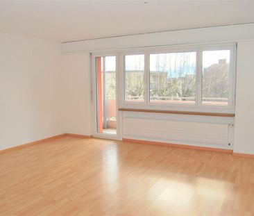 Tolle Familienwohnung zum guten Preis-Leistungs-Verhältnis mit sani... - Photo 2