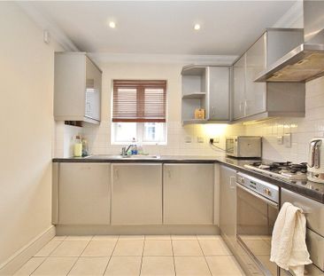 Warren Road, Ashford, Surrey, TW15 1SD - Photo 5