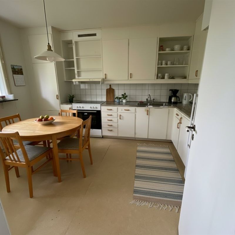 Fyrverkaregatan 6 - Foto 1