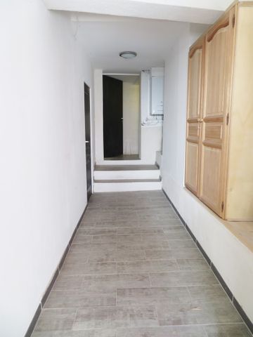 T2 MEUBLÉ 560€ H.C Nîmes Vauban, 37m² - Photo 2