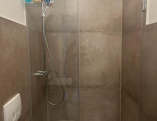 1 Zimmer Wohnung im Zentrum zu vermieten - Photo 1