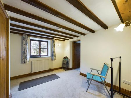 1 bedroom parking to rent - Photo 4