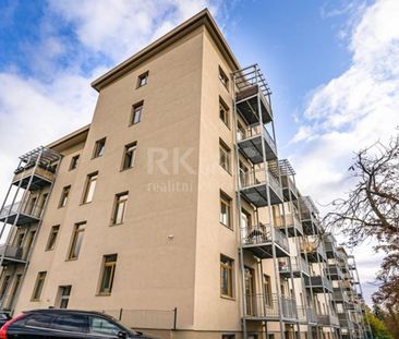 Pronájem bytu 3+kk 72 m2 - Фото 2