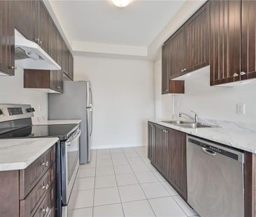 For Lease - 68 Palace Street, Thorold, Ontario - Photo 4