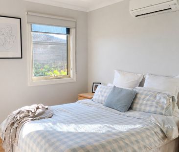 Low Maintenance Living With Space, Comfort And Privacy - Photo 5