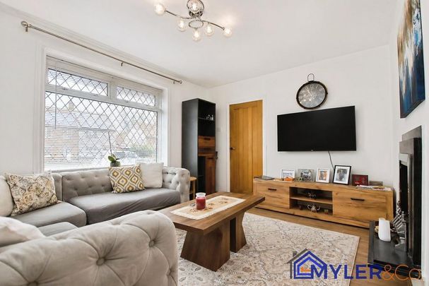 3 bedroom townhouse to rent - Photo 1