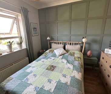 2 Bed Flat, Lyndhurst Lodge, E14 - Photo 4