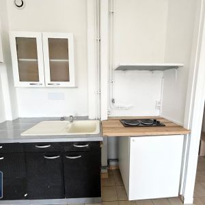 Location Appartement 2 pièces 48m² DOUAI 59500 - Photo 2