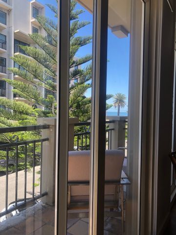 Port Melbourne - Photo 2