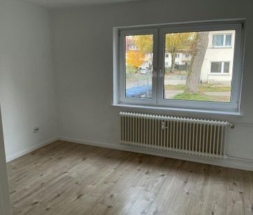 Große 2-Zimmer-Wohnung in Zeven - Photo 2