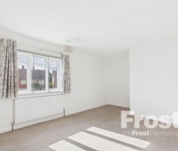 Lichfield Road, Hounslow, Middlesex,TW4 - Photo 3