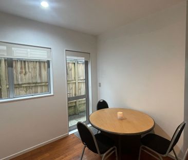 Well Presented Granny Flat - Photo 4