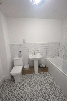 Harriers Road, Warrington, WA2 - Photo 1