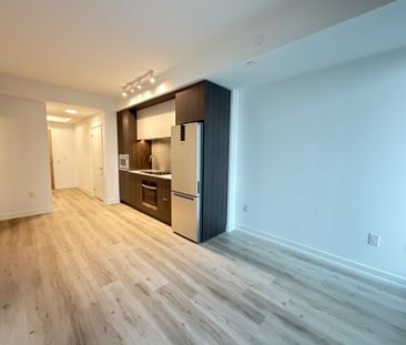 For Lease - 395 SQUARE ONE Drive Unit# 2012, Mississauga, Ontario - Photo 6