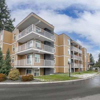 2 Bedroom 2 bath large first floor Apartment North Nanaimo - Photo 1