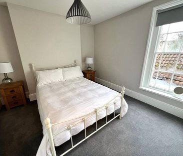 2 bedroom apartment to rent - Photo 2