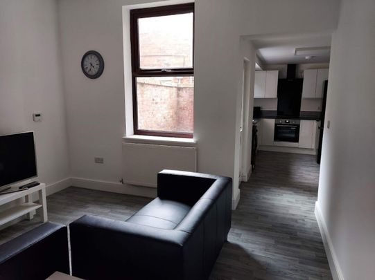 Havelock Street, Preston - Photo 1