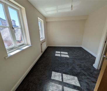 Newhampton Road East, Wolverhampton, West Midlands, WV1 - Photo 3