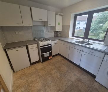 48 Moorfoot Avenue, Glasgow, PA2 8AG - Photo 5