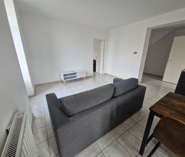 Location Appartement 2 pièces 47m² - Photo 2