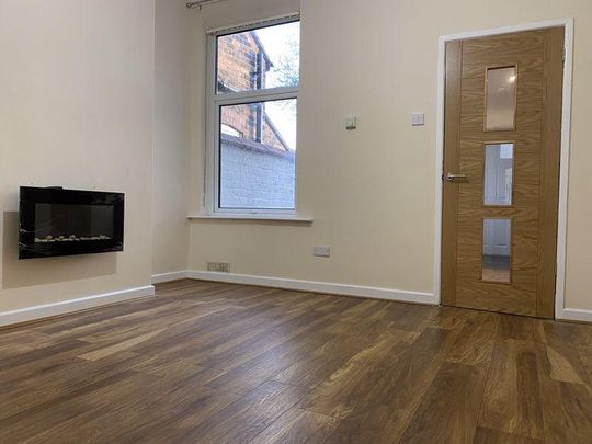 2 bedroom terraced house to rent - Photo 1