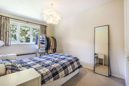 Henley On Thames, Oxfordshire, RG9 - Photo 5