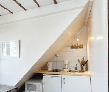 Logement à Paris, Location meublée - Photo 6