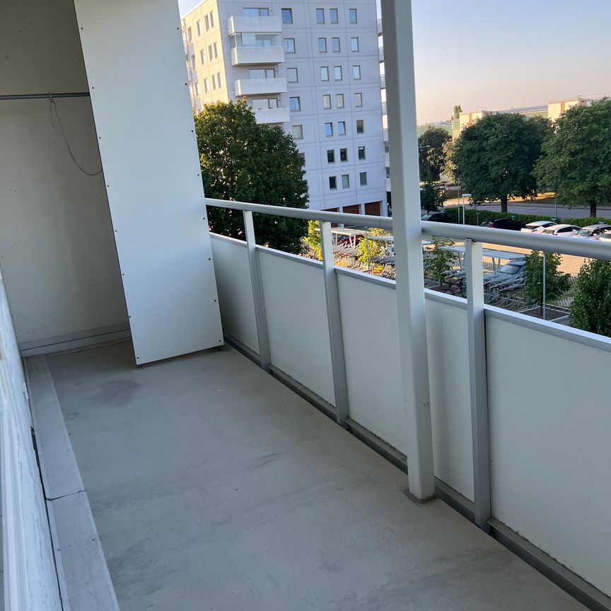 Trädgårdsvägen, Upplands Väsby - Photo 1