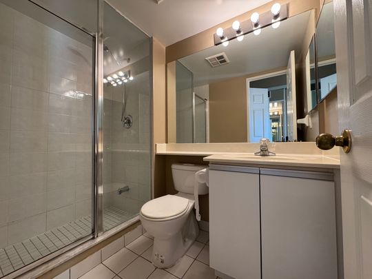 For Lease - 18 Hillcrest Avenue Unit# 1210, Toronto, Ontario - Photo 1